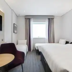 Premier Inn Dubai International Airport - 34