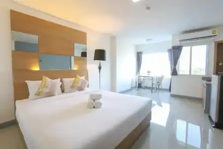 The Greenery Central Suites - 18