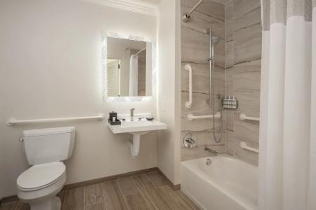 Amara Resort & Spa - 6