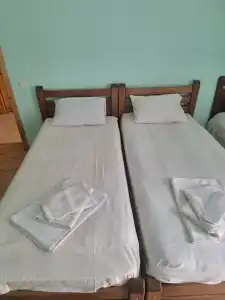 Nina - 16