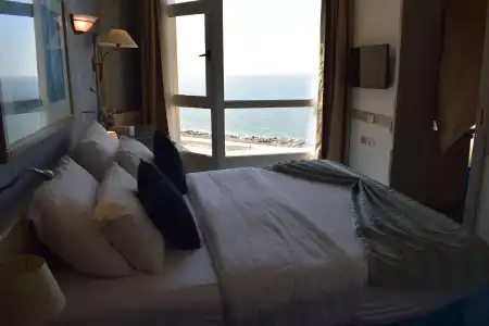 Romance Alexandria - 22