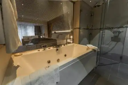 Best Western Premier An Der Wasserburg - 49