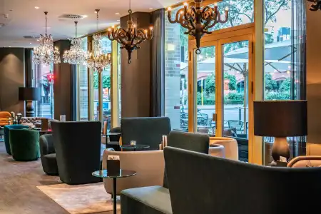 Motel One Berlin Ku'Damm - 26