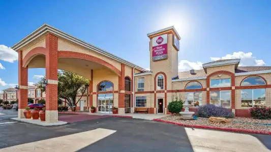 Baymont by Wyndham Lubbock - 21