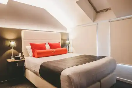 Hôtel Hors Château - 52