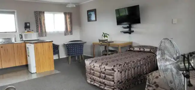 Cypress Court Motel - 31