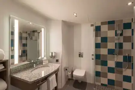 Hampton by Hilton Dusseldorf City Centre - 62
