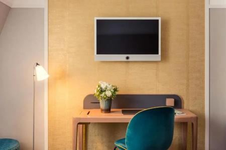 Mercure - 64