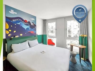 Ibis Styles - 25