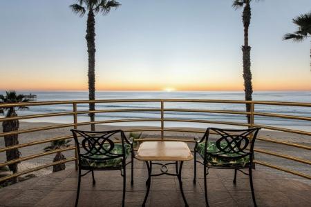 Pacific Terrace - 145