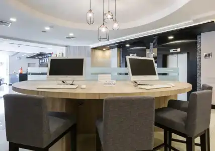 Adelphi Suites Bangkok - 22