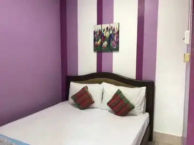 OYO 75304 Riverside Guesthouse - 1