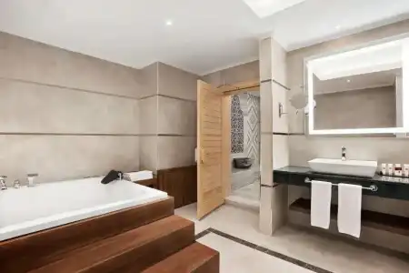 Ramada Plaza by Wyndham Rize - 58