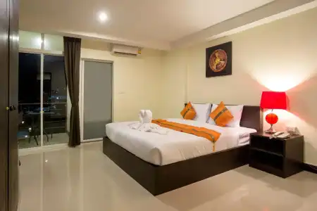 The Elegant Patong - 17