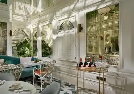 100 Queen's Gate London Kensington, Curio Collection by Hilton - 5
