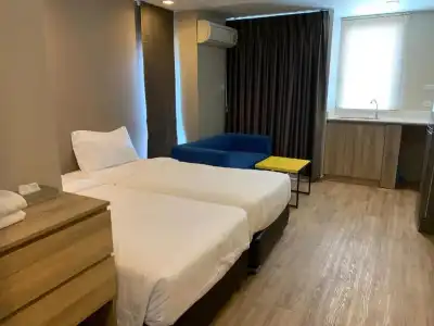 Baan Tanwa - MRT Ratchadapisek - 144