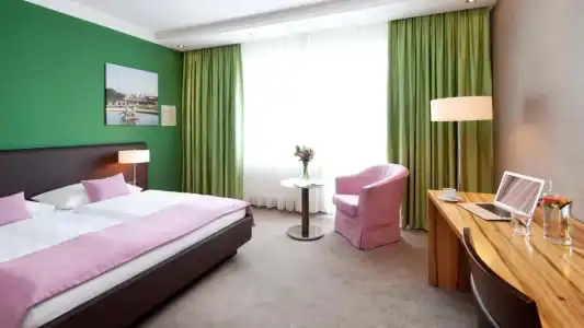 Henriette StadtVienna - 122