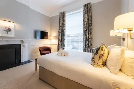 The Goodenough London - 81