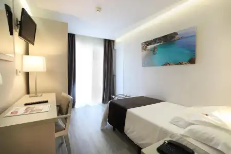Helios Benidorm - 7