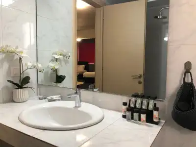 Connect Suites - 40