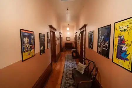 Buxton Manor - 12