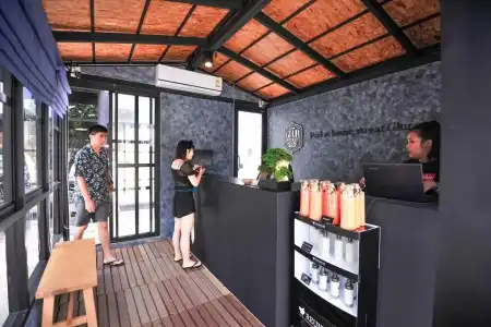 Glur Phuket Patong Beach - 18