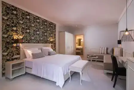 Neikos Luxury Suites - 45
