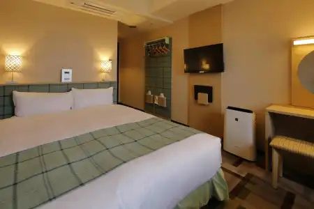 Monte Hermana Kobe Amalie - 4