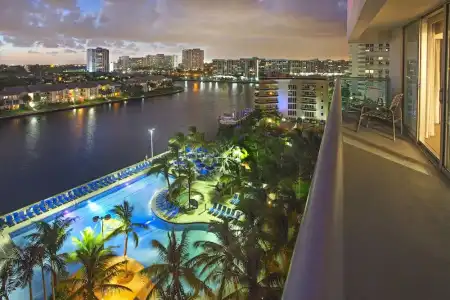 Doubletree Resort by Hilton Hollywood Beach - 68