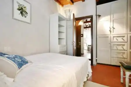 Gina Guest House - 2