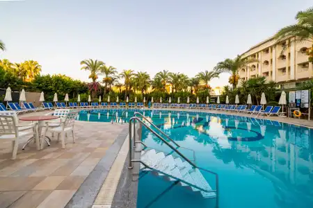 Calimera Hane Garden - 17