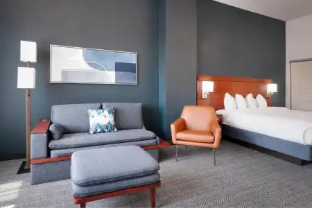 Residence Inn by Marriott Lincoln Downtown - 42