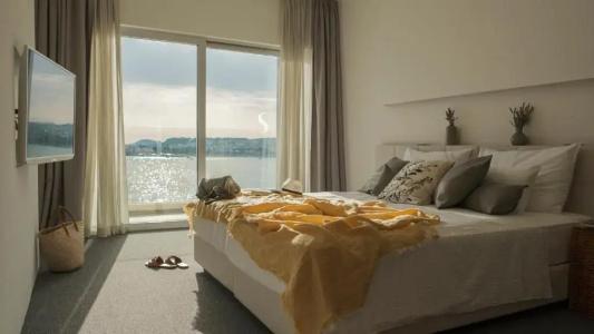 Split - 118