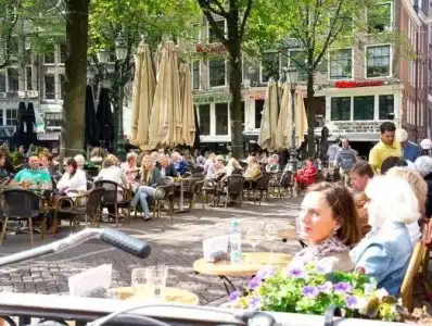 Amsterdam Inn - Digital Access - 24