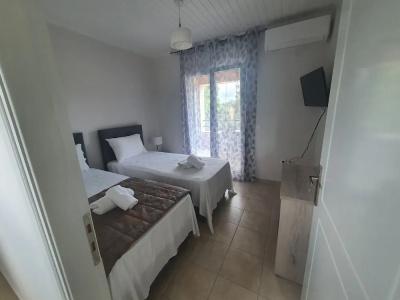 Bella de Lux Apts - 28