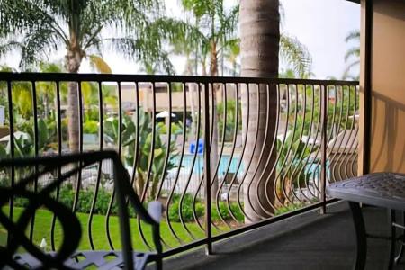 DoubleTree by Hilton San Diego Bayside - 66
