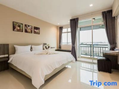 Evergreen Suite - 65