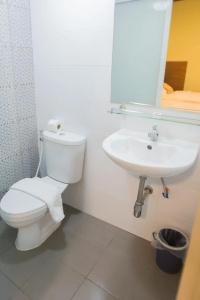 iRoom Boutique House - 17