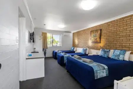 Leichhardt Motor Inn - 44