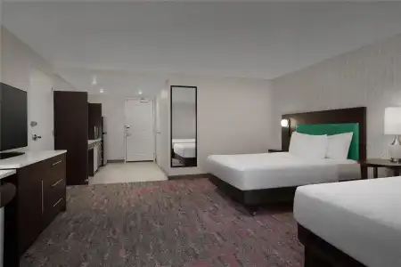 Home2 Suites by Hilton Anchorage / Midtown - 43