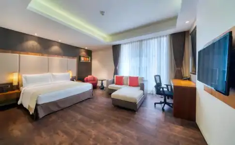 Holiday Inn Kolkata Airport by IHG - 80