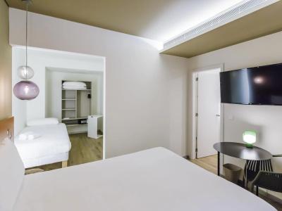 ibis Styles Lisboa Centro Marquês de Pombal - 3