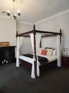 The Macquarie - 89