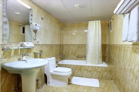 OYO 492 Gulf Star - 8