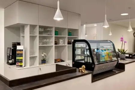 Super 8 by Wyndham Augsburg - 12