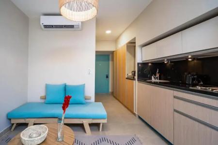 Redcon Suites - 376