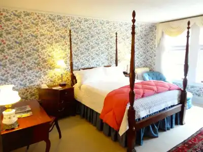 Wilburton Inn - 3