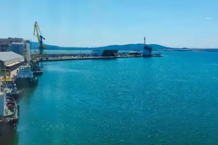 DAS Marina Burgas - 30