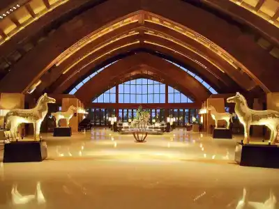 Pullman Oceanview Sanya Bay Resort & Spa - 25