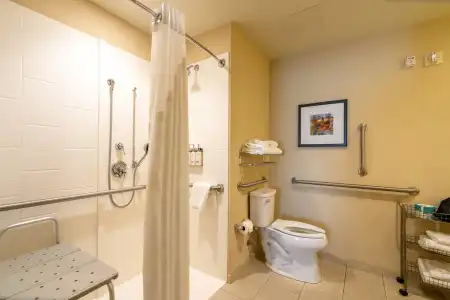 Holiday Inn Murfreesboro by IHG - 8